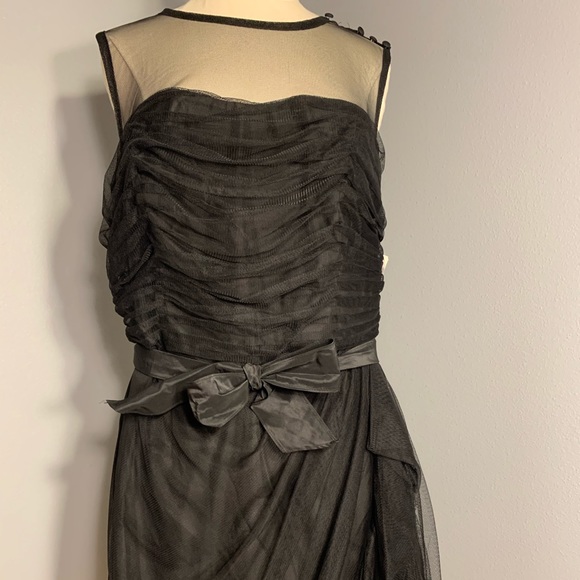 White by Vera Wang Dresses & Skirts - NWT Vera Wang Cocktail Dress!
